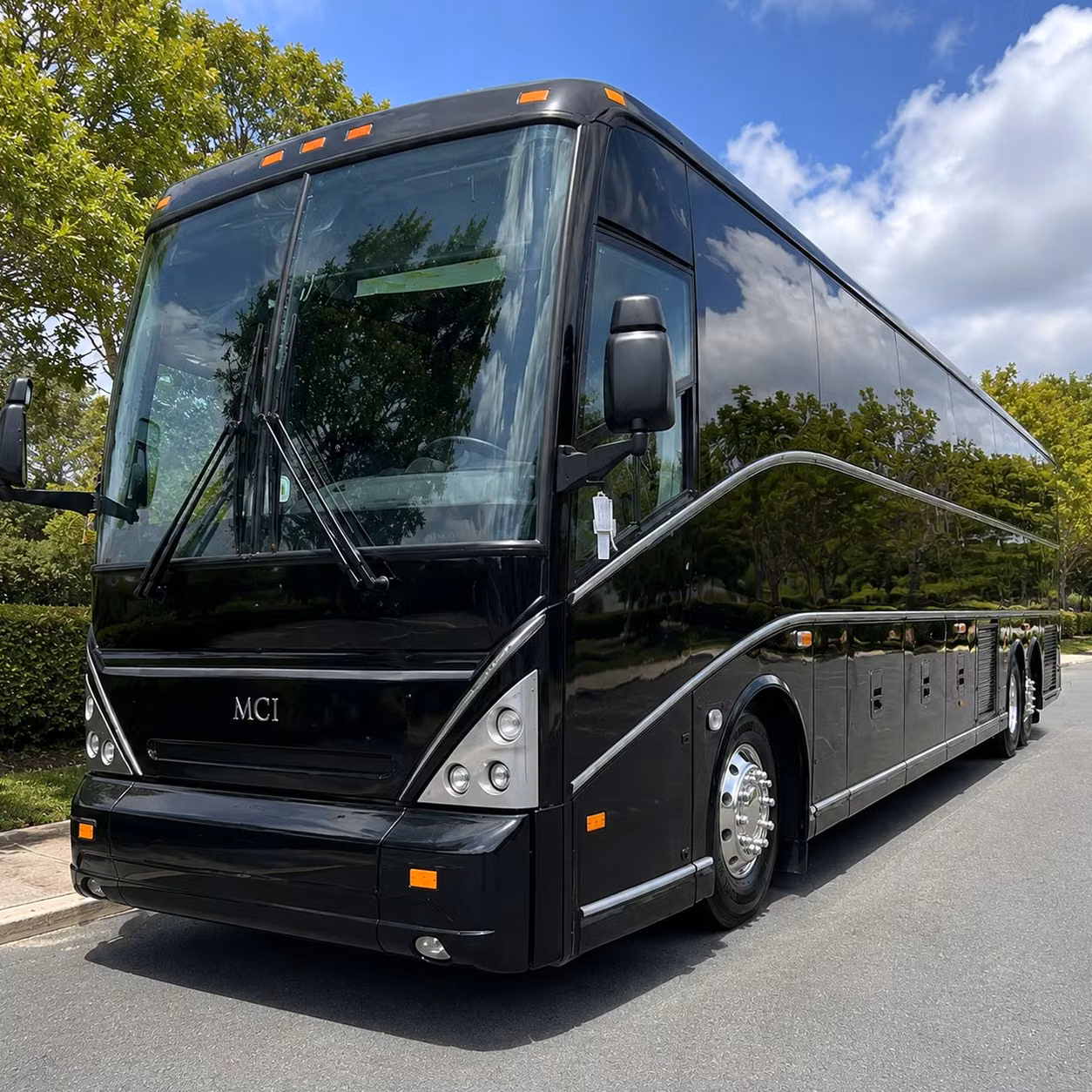 charterbusfortlauderdale com helps you coordinate cruise and port everglades corporate transfers