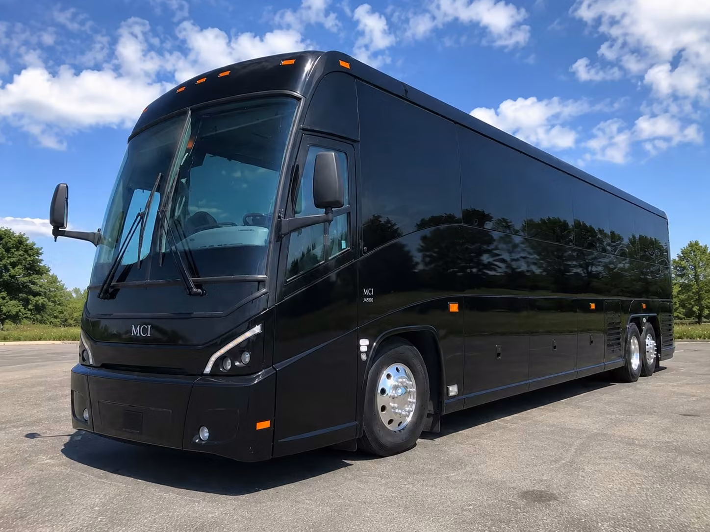 charterbusfortlauderdale com makes finding fort lauderdale cruise shuttle transportation the easiest part of your trip