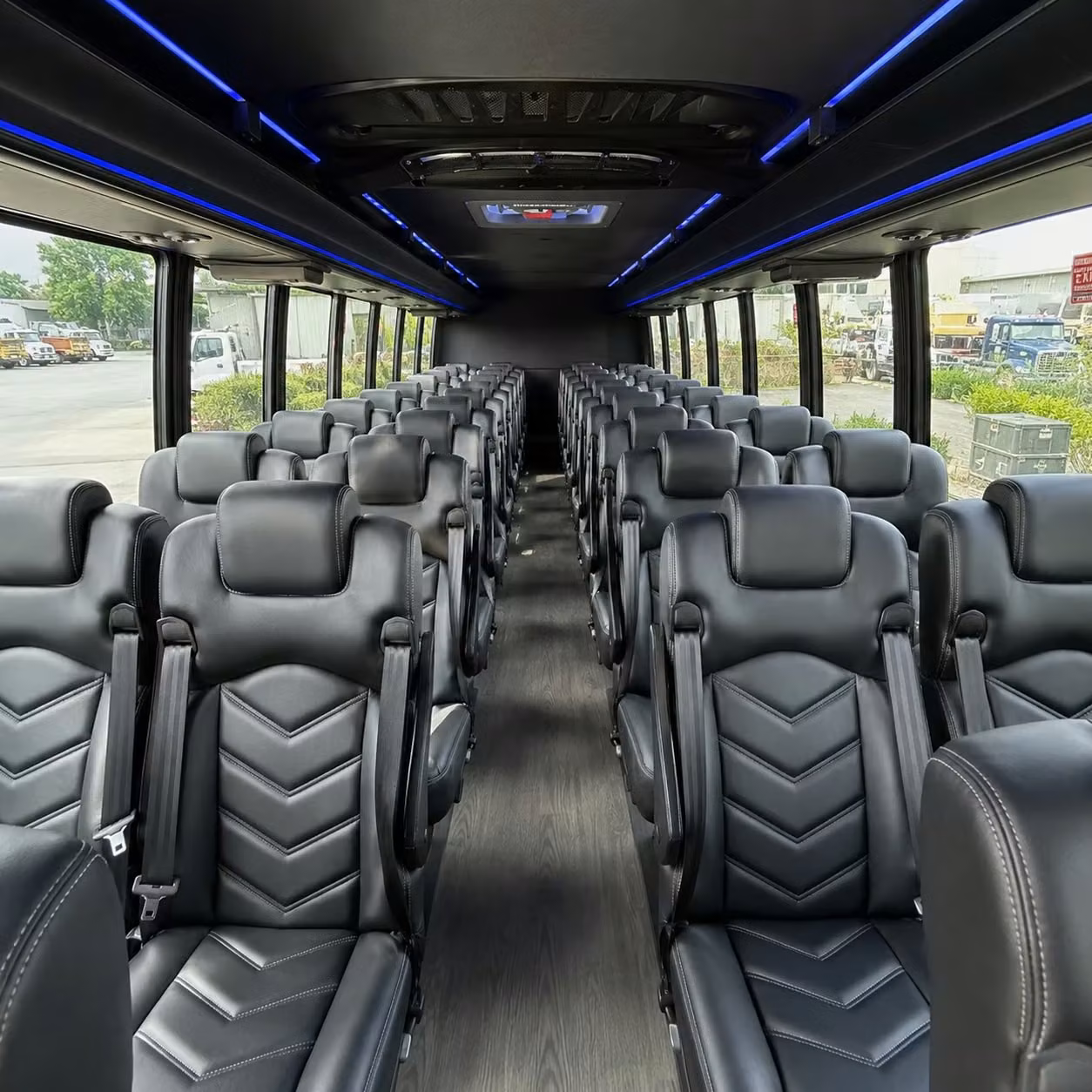 fort lauderdale 35 passenger minibus rental