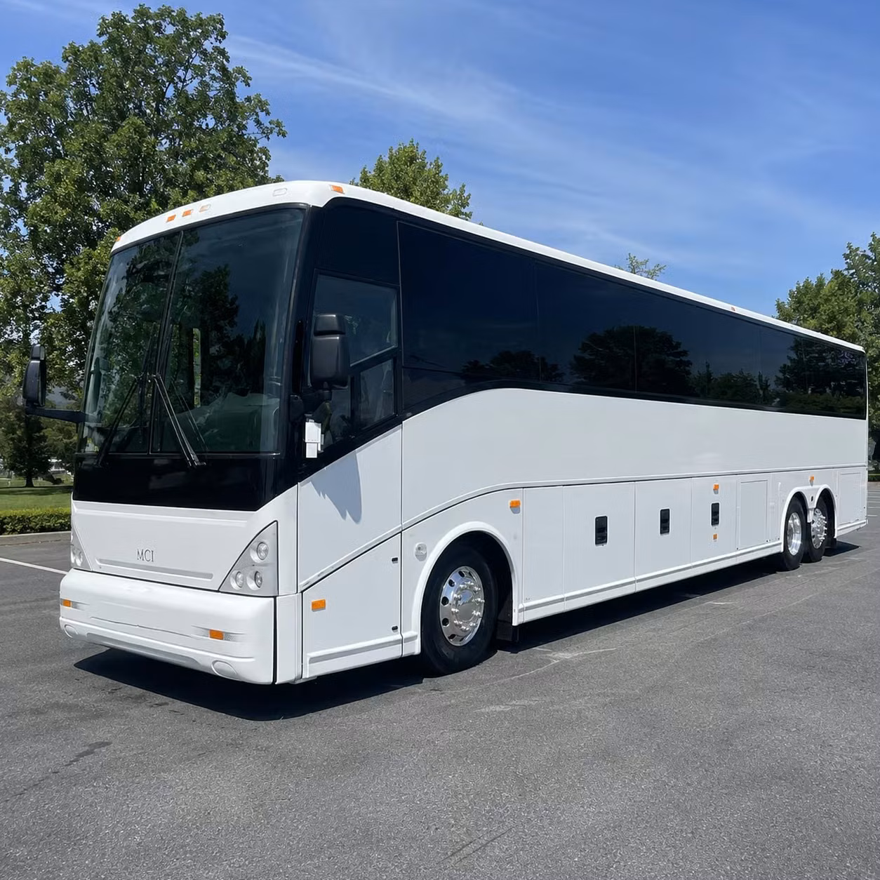 fort lauderdale 56 passenger charter bus rental