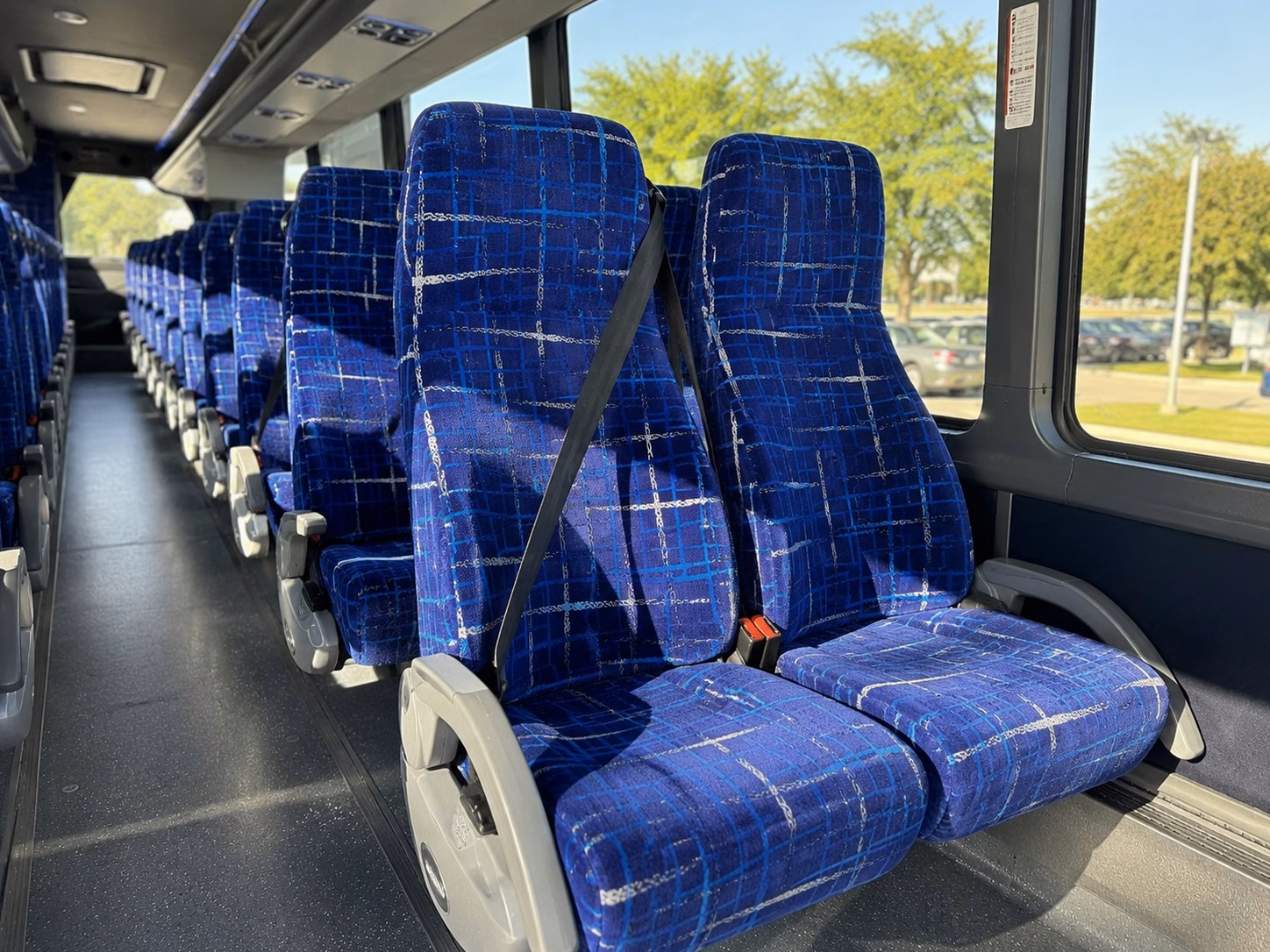 fort lauderdale airport shuttles for wedding guests flying in